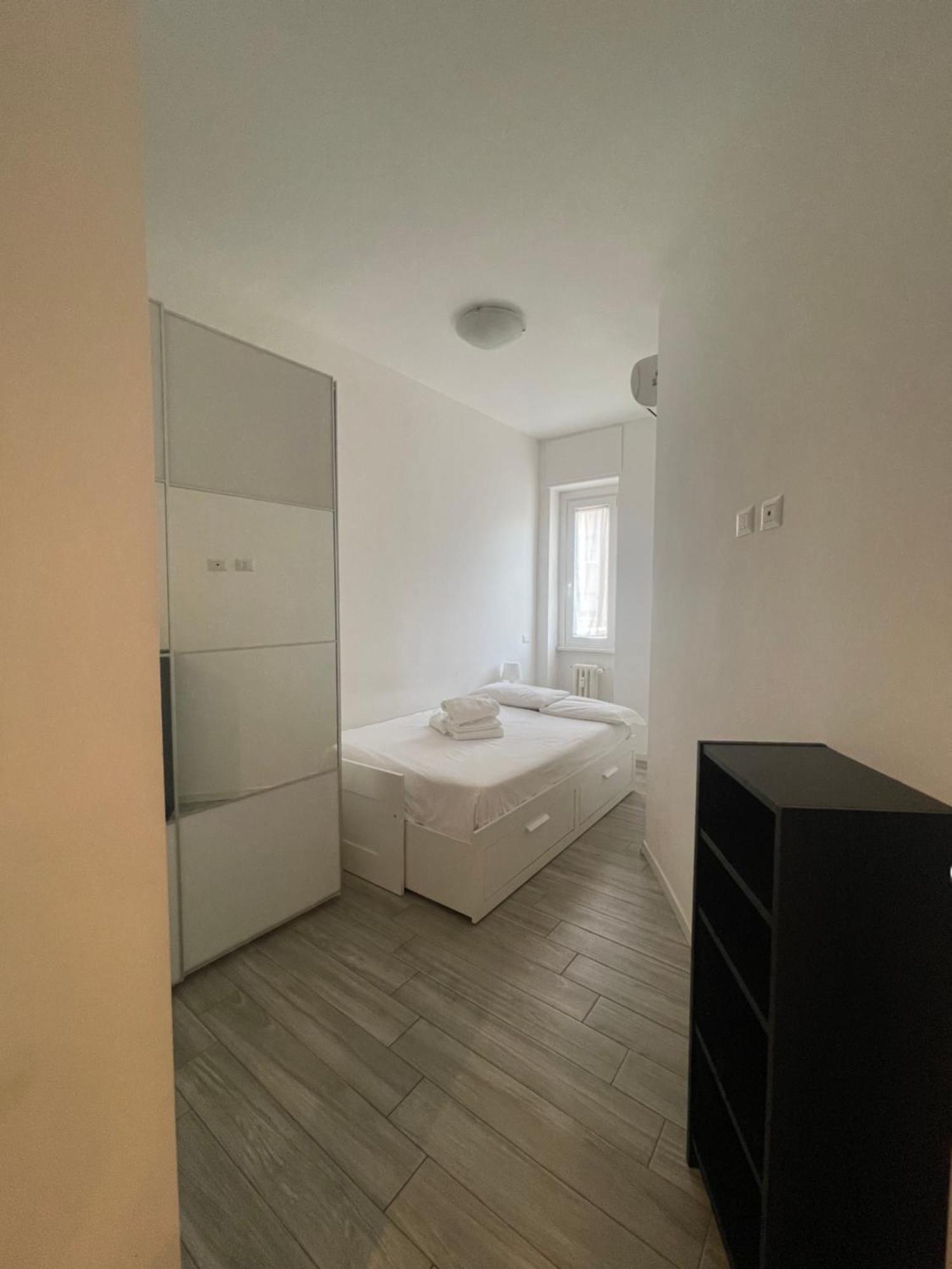 Gardone Apartment - Ampio Appartamento Con 2 Camere Da Letto - Comodo Per Duomo! Milán Exterior foto