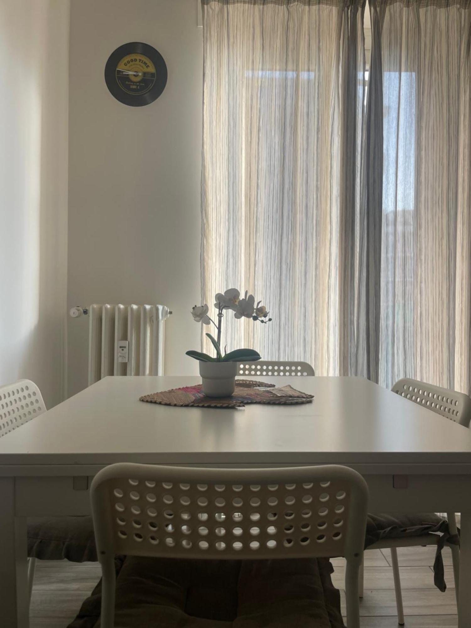 Gardone Apartment - Ampio Appartamento Con 2 Camere Da Letto - Comodo Per Duomo! Milán Exterior foto
